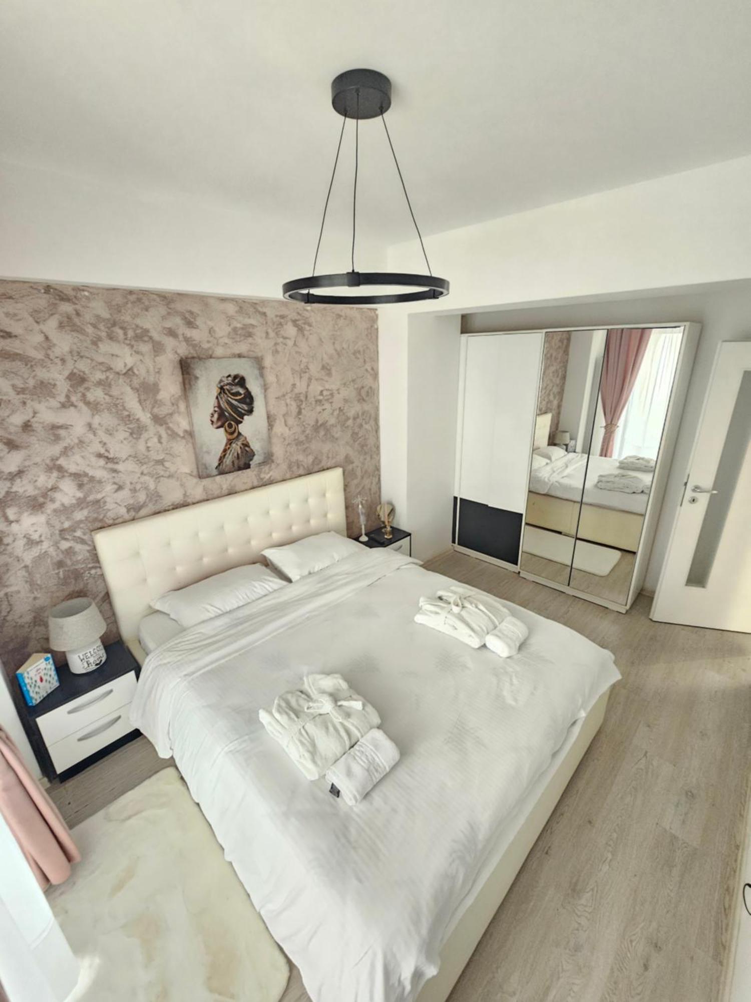 Enjoy My Home Near Palas Mall 2 Iasi Ngoại thất bức ảnh
