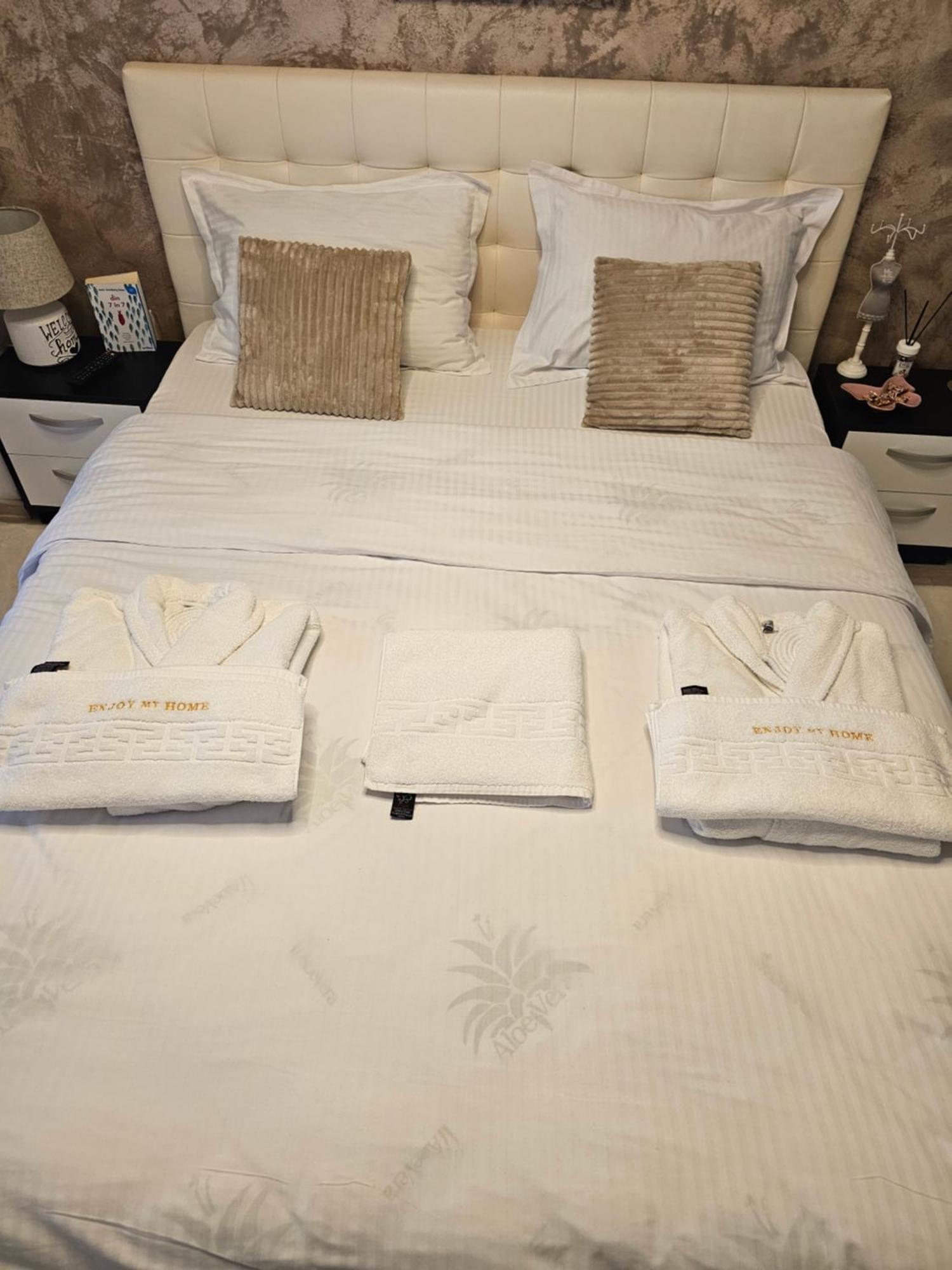 Enjoy My Home Near Palas Mall 2 Iasi Ngoại thất bức ảnh